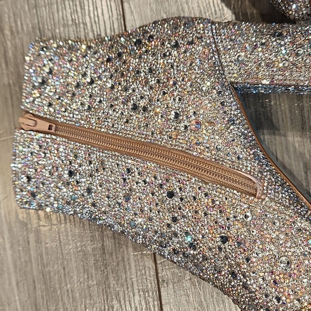 EUC Betsy Johnson Glass stone upper Sequins 3 1/2" heeled Boots sz 8.5M - Picture 7 of 14
